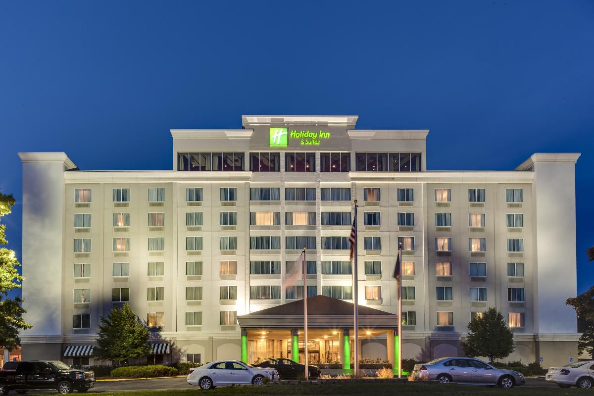 Holiday Inn Overland Park West photo
